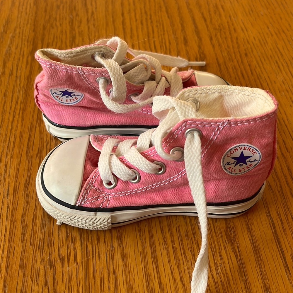 Pink little kid converse high tops